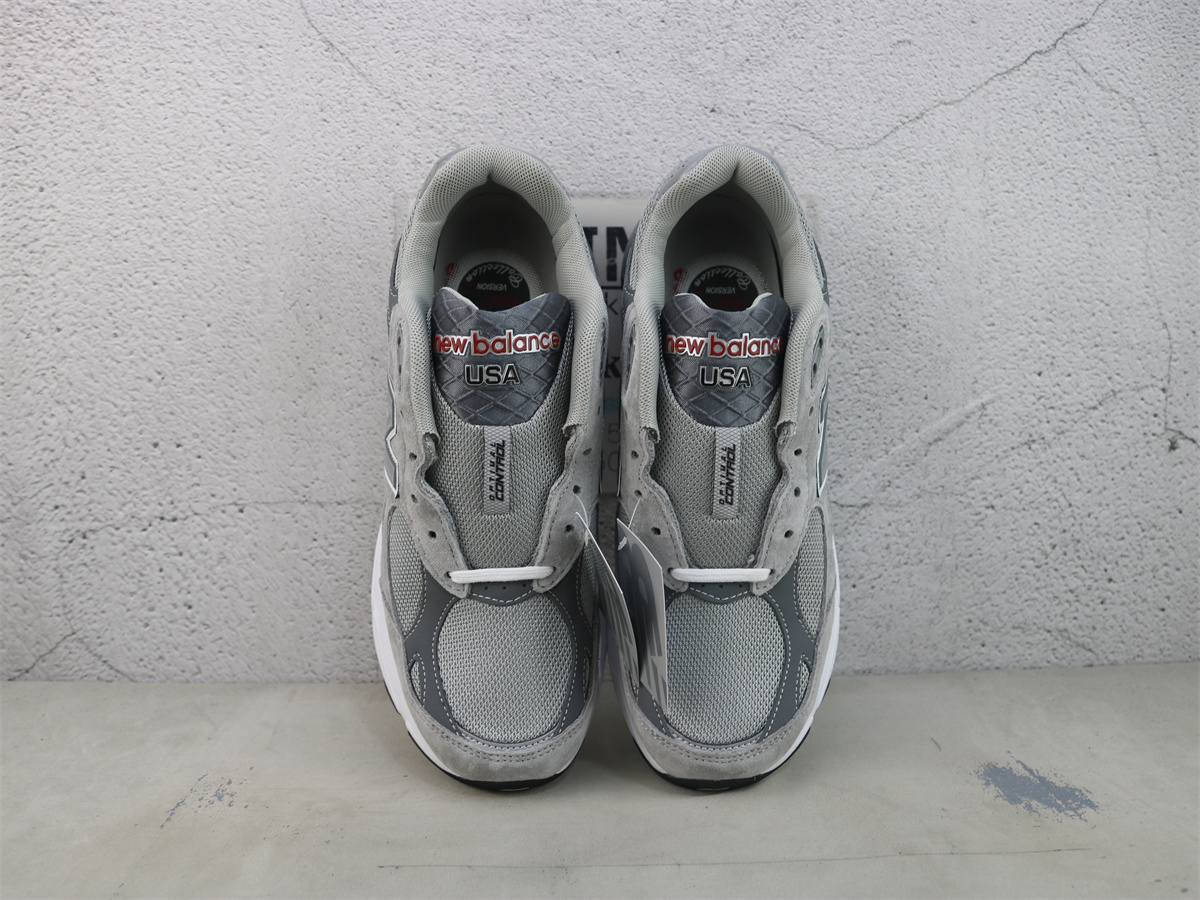 New Balance 990v3 Grey M990GL3 M990GY3